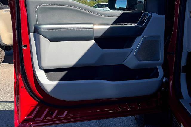 Used 2024 Ford F450 Limited w/ FX4 Off-Road Package image 18