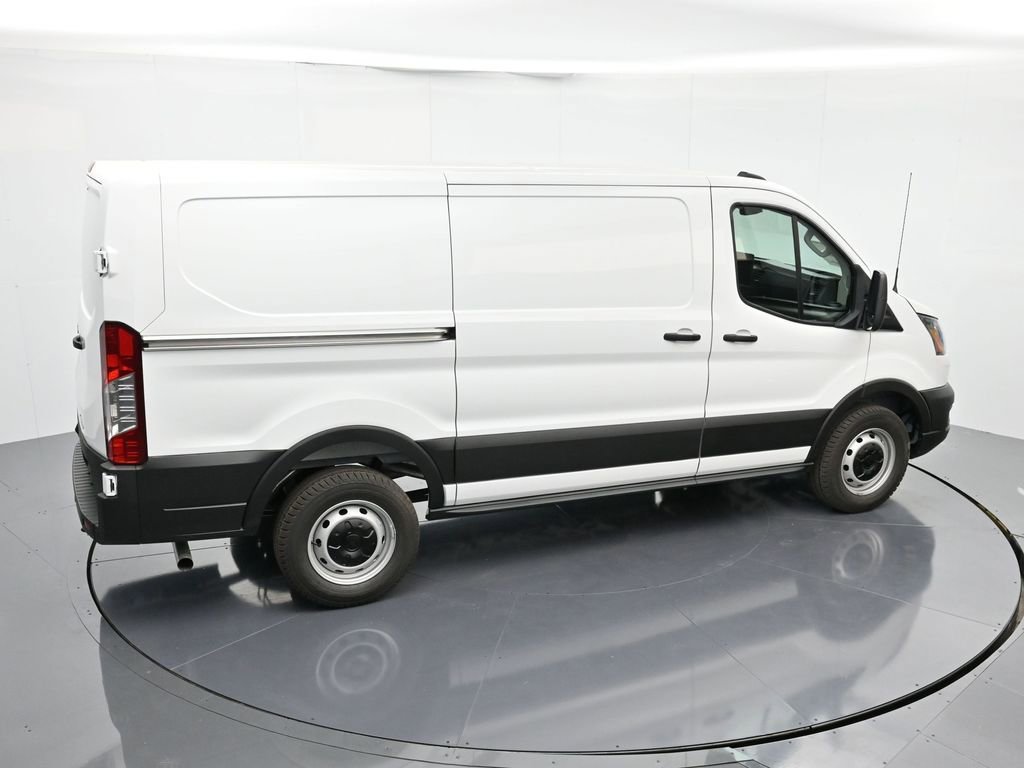 New 2026 Ford Transit 250 Low Roof image 31
