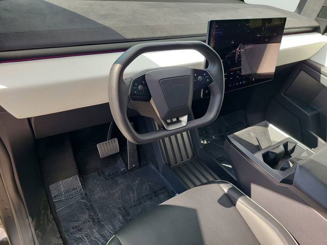 Used 2024 Tesla Cybertruck Cyberbeast image 18