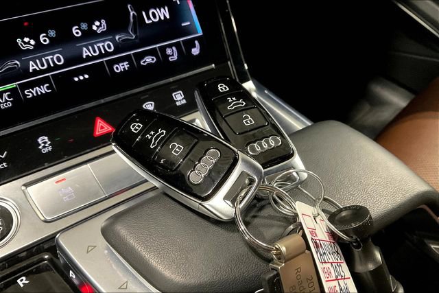 Certified 2023 Audi e-tron Chronos w/ Chronos Package image 11