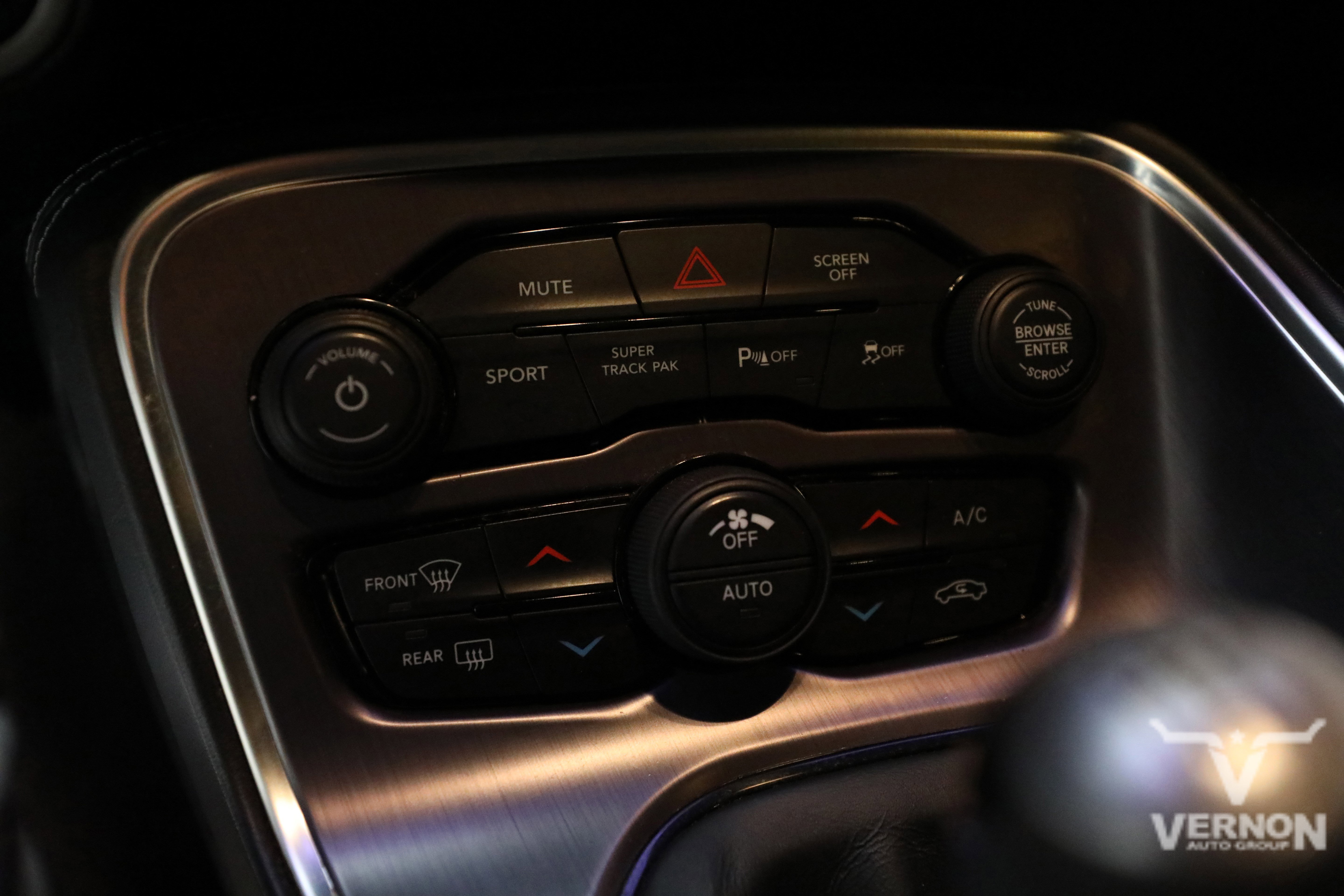 Used 2018 Dodge Challenger R/T Scat Pack image 21