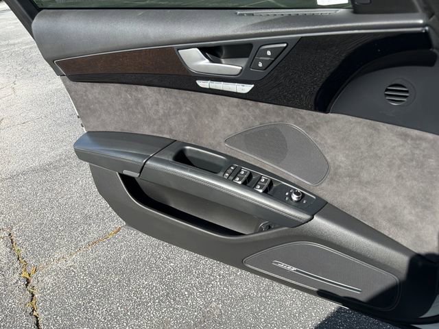 Used 2017 Audi A8 L 3.0T w/ Executive Package image 17