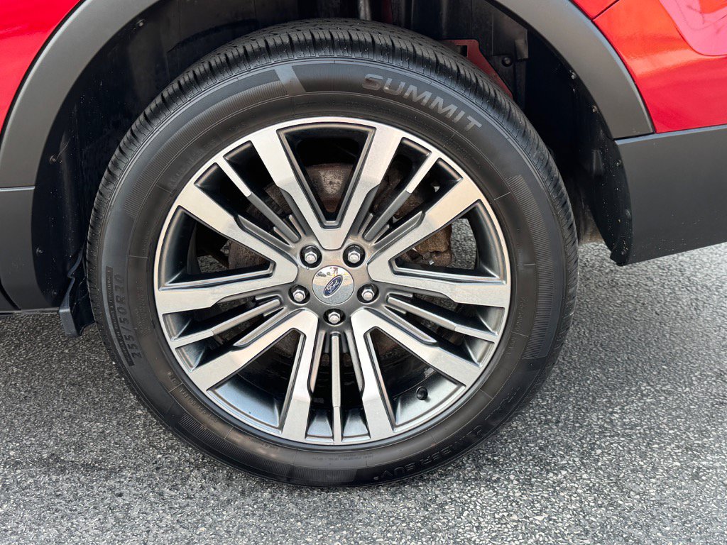 Used 2016 Ford Explorer Platinum AWD/4WD image 8