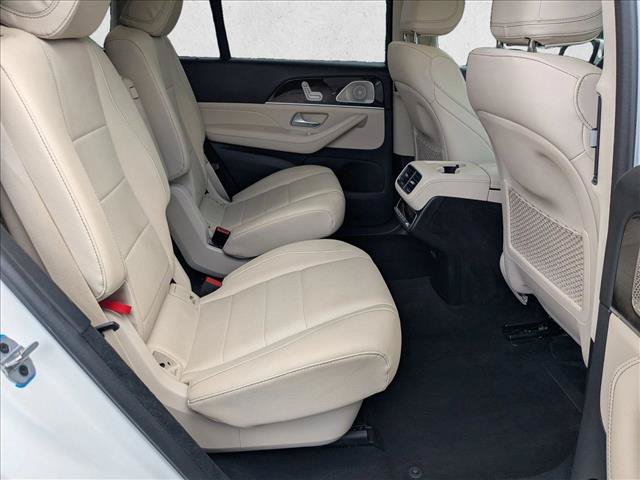 Used 2023 Mercedes-Benz GLS 450 4MATIC image 19