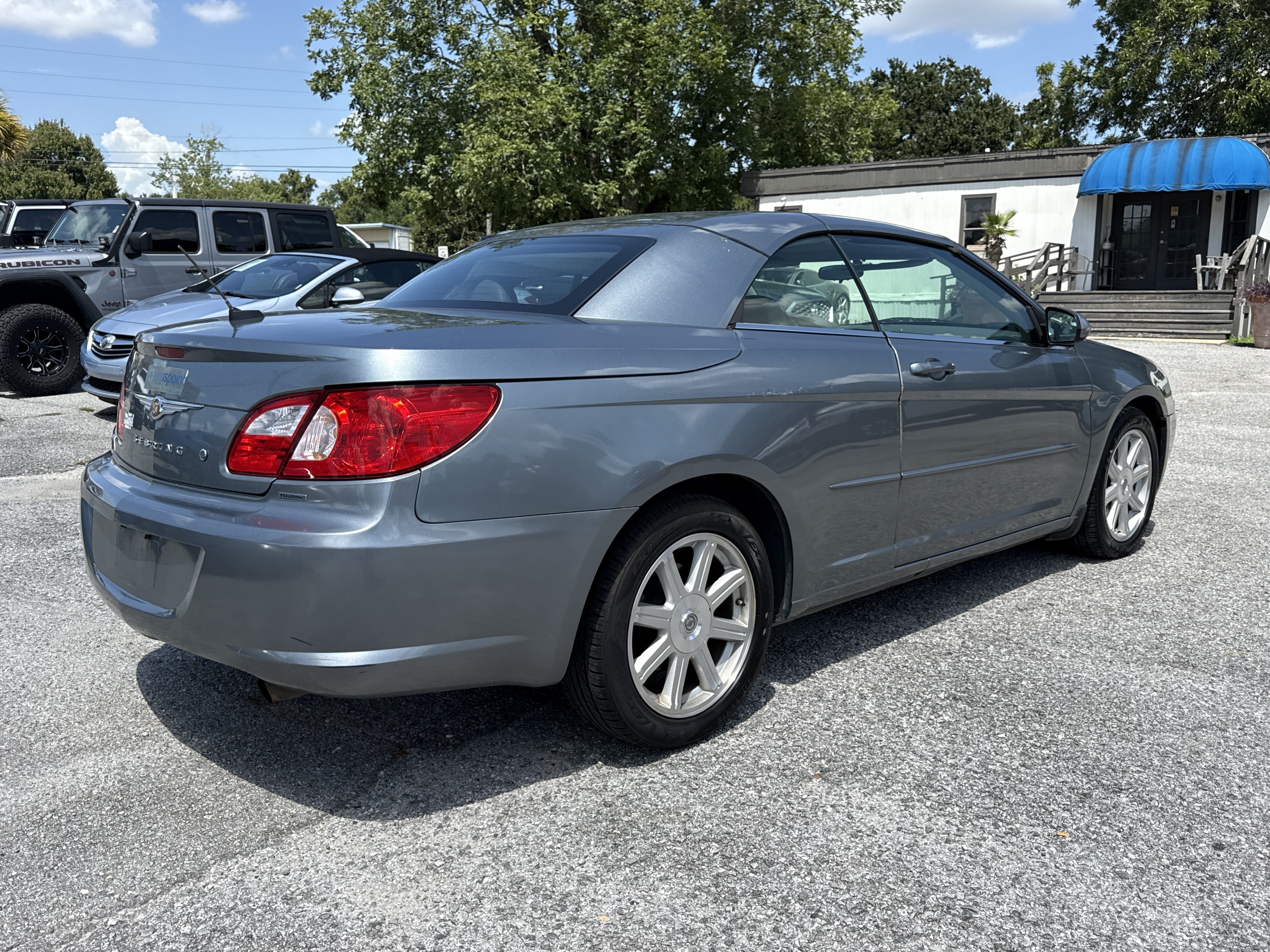 Used 2008 Chrysler Sebring Touring w/ Special Touring Group FWD image 5