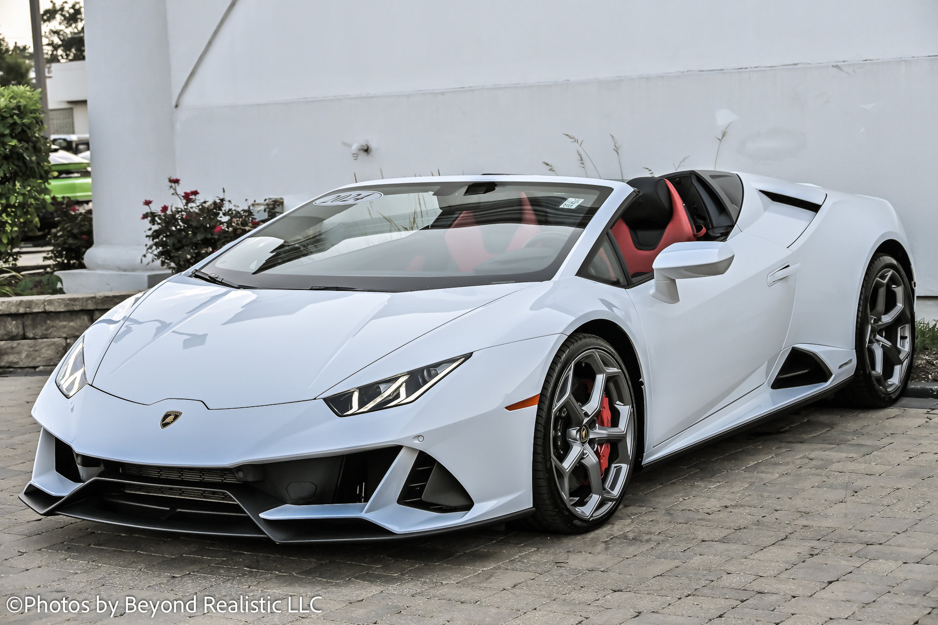 Used 2024 Lamborghini Huracan EVO image 4