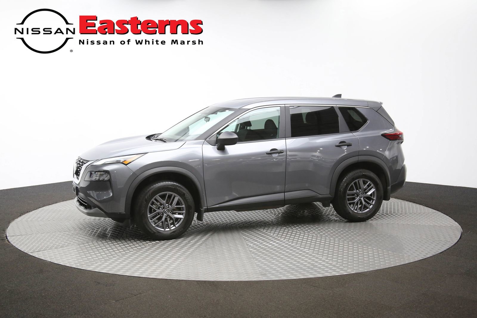 Used 2023 Nissan Rogue S image 59