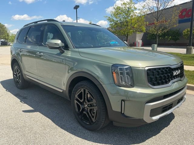 Used 2023 Kia Telluride EX X-Line AWD/4WD image 2