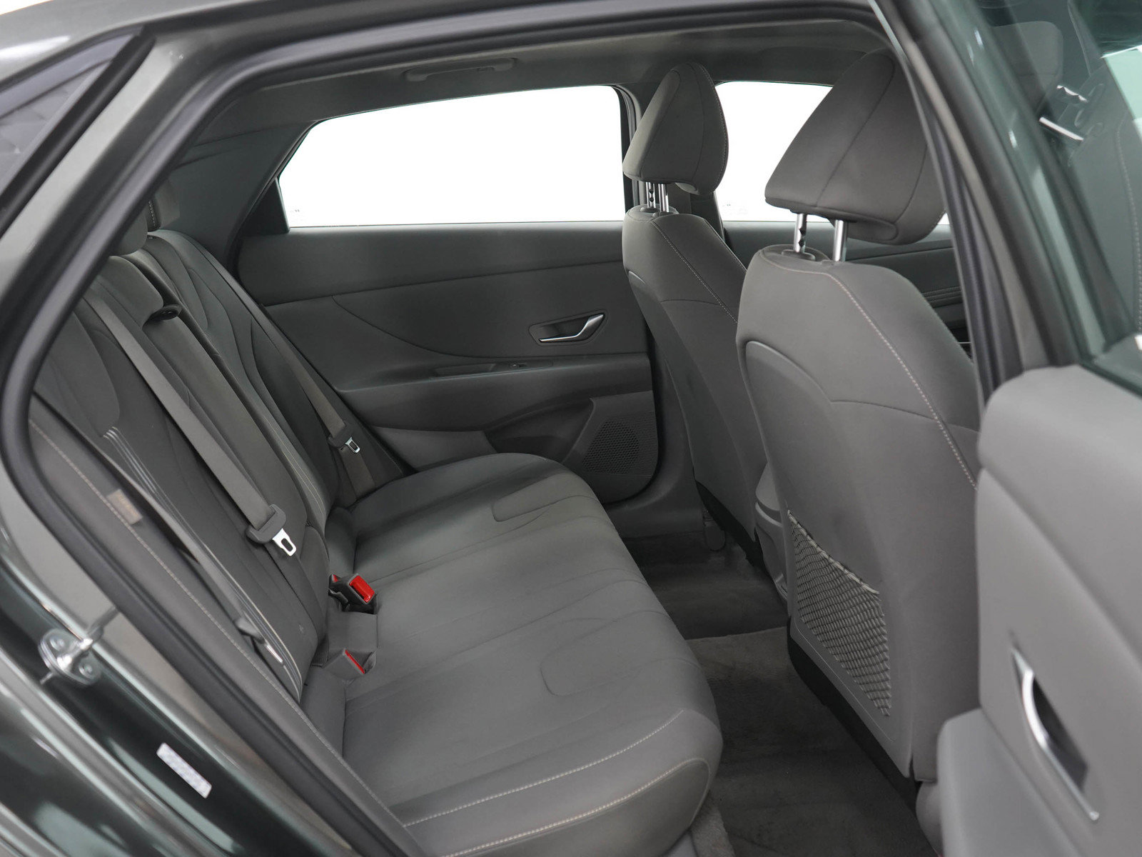 Used 2024 Hyundai Elantra SEL w/ Convenience Package FWD image 12