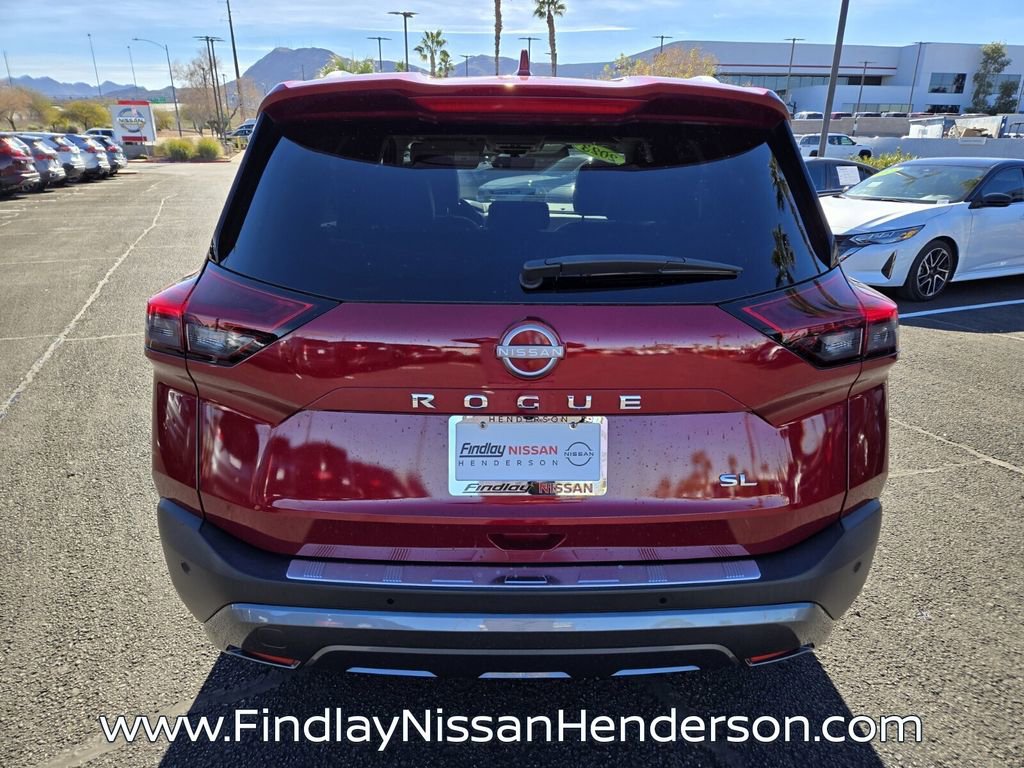 Used 2023 Nissan Rogue SL w/ SL Premium Package image 5