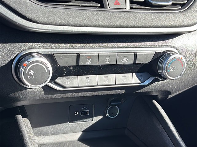 Used 2024 Nissan Altima 2.5 S image 31