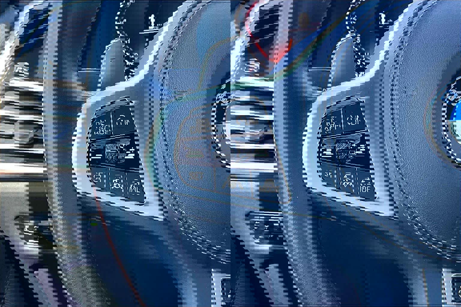 Used 2019 BMW X7 xDrive50i w/ M Sport Package image 24