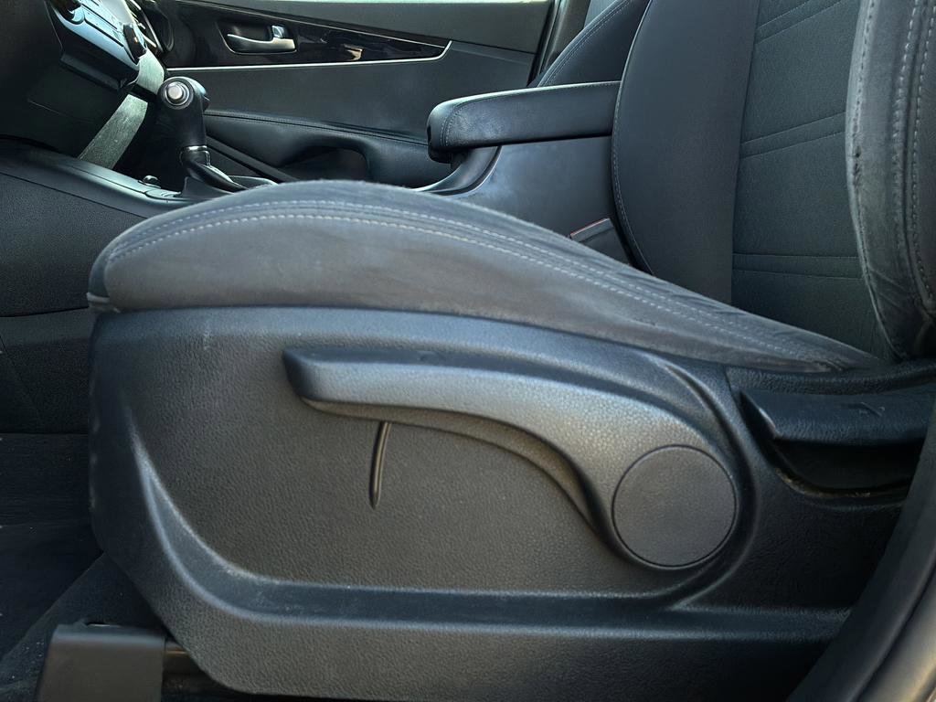 Used 2018 Kia Sorento FWD image 14