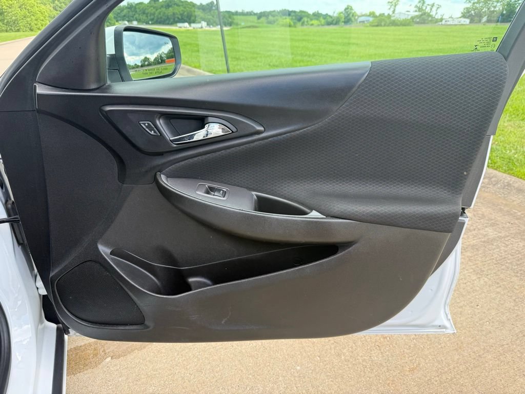 Used 2023 Chevrolet Malibu LT w/ Driver Confidence Package FWD image 20