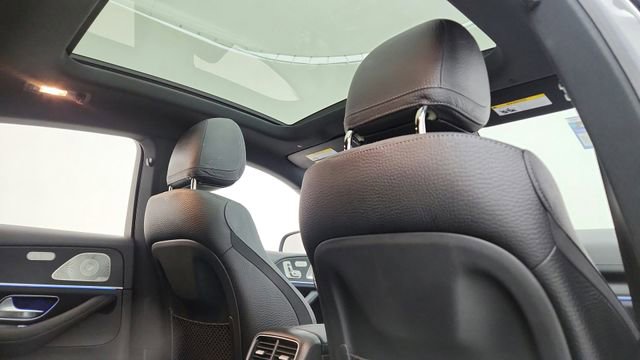 Used 2025 Mercedes-Benz GLE 450 4MATIC Coupe image 25