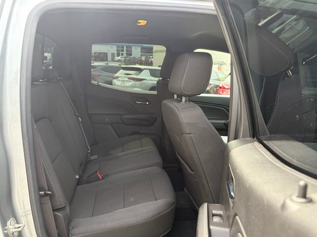 Used 2023 Chevrolet Colorado LT w/ LT Convenience Package II AWD/4WD image 28