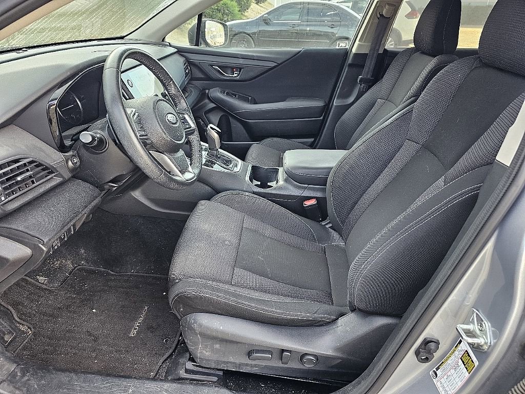 Used 2023 Subaru Outback Premium image 13