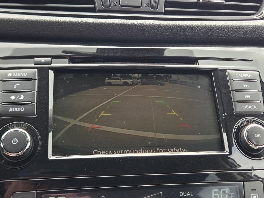 Used 2019 Nissan Rogue SV image 24