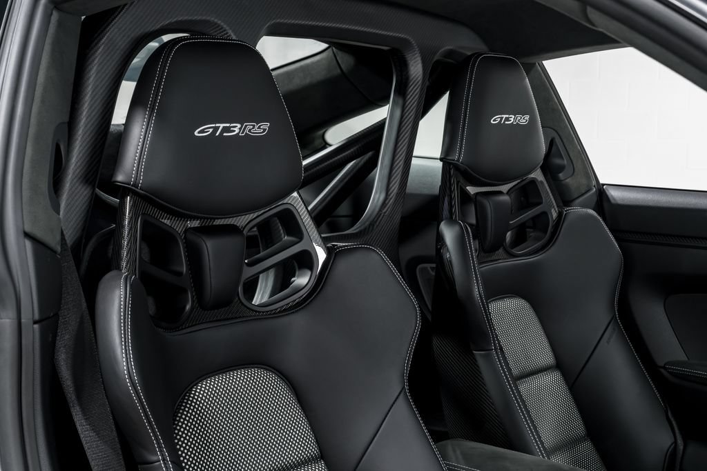 Used 2025 Porsche 911 GT3 RS RWD image 36