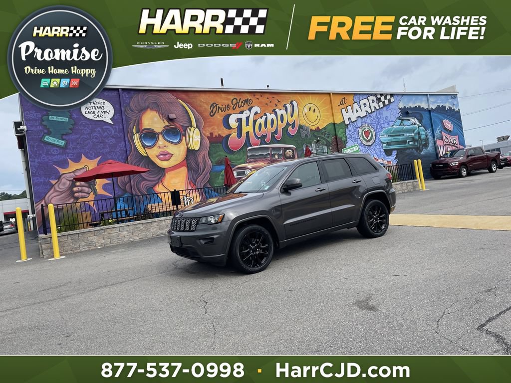 Certified 2020 Jeep Grand Cherokee Altitude AWD/4WD image 1