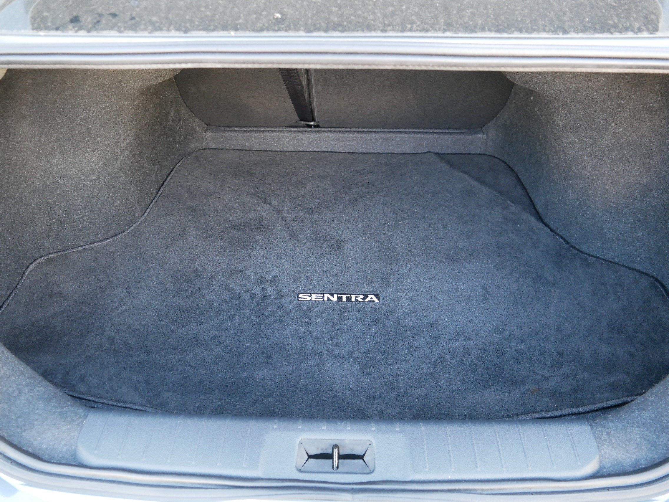 Certified 2024 Nissan Sentra SV FWD image 18