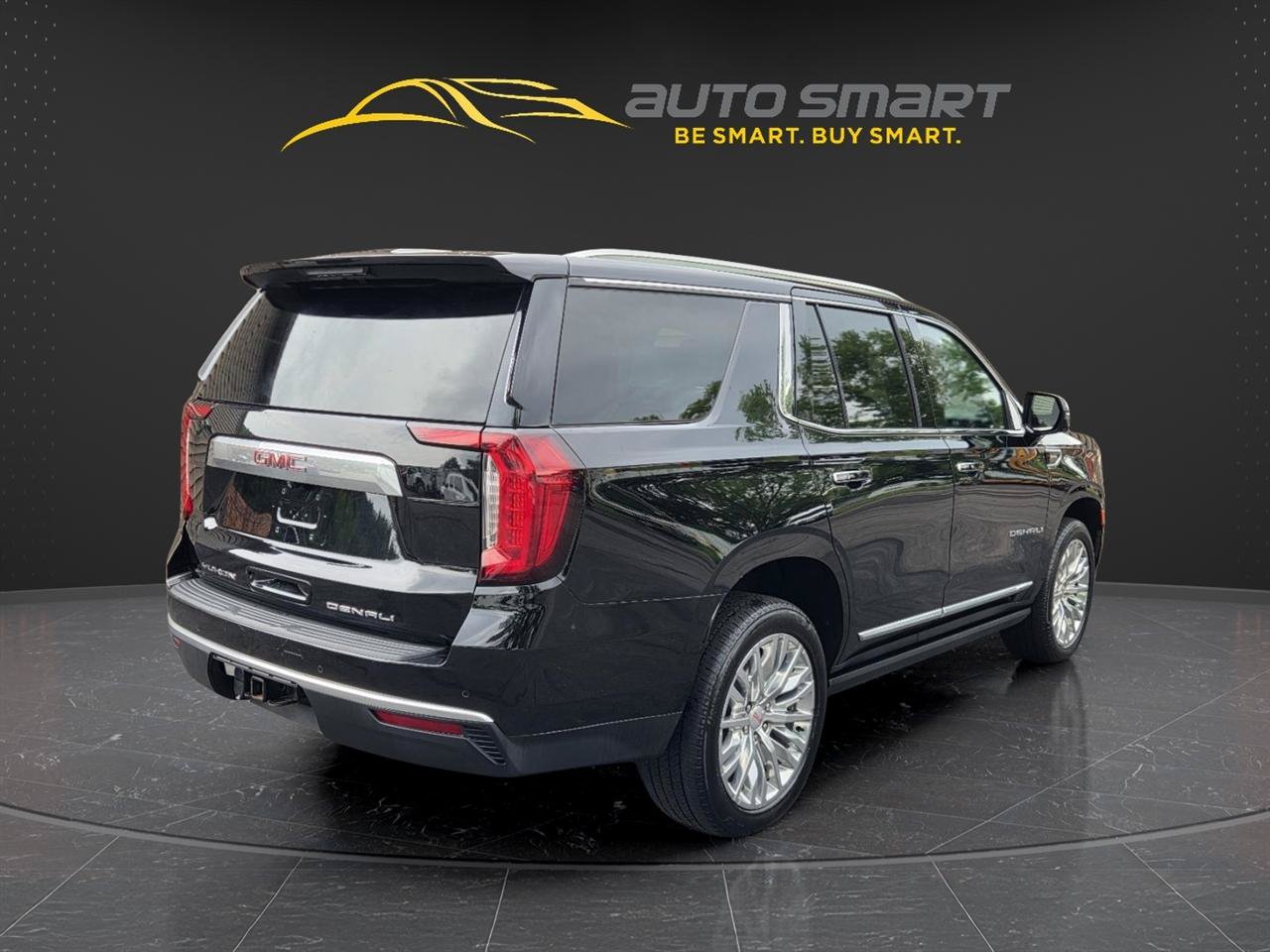 Used 2023 GMC Yukon Denali w/ Max Trailering Package AWD/4WD image 5