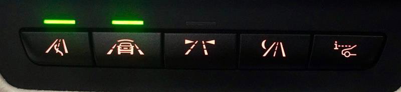 Used 2016 BMW 550i xDrive Sedan AWD/4WD image 35