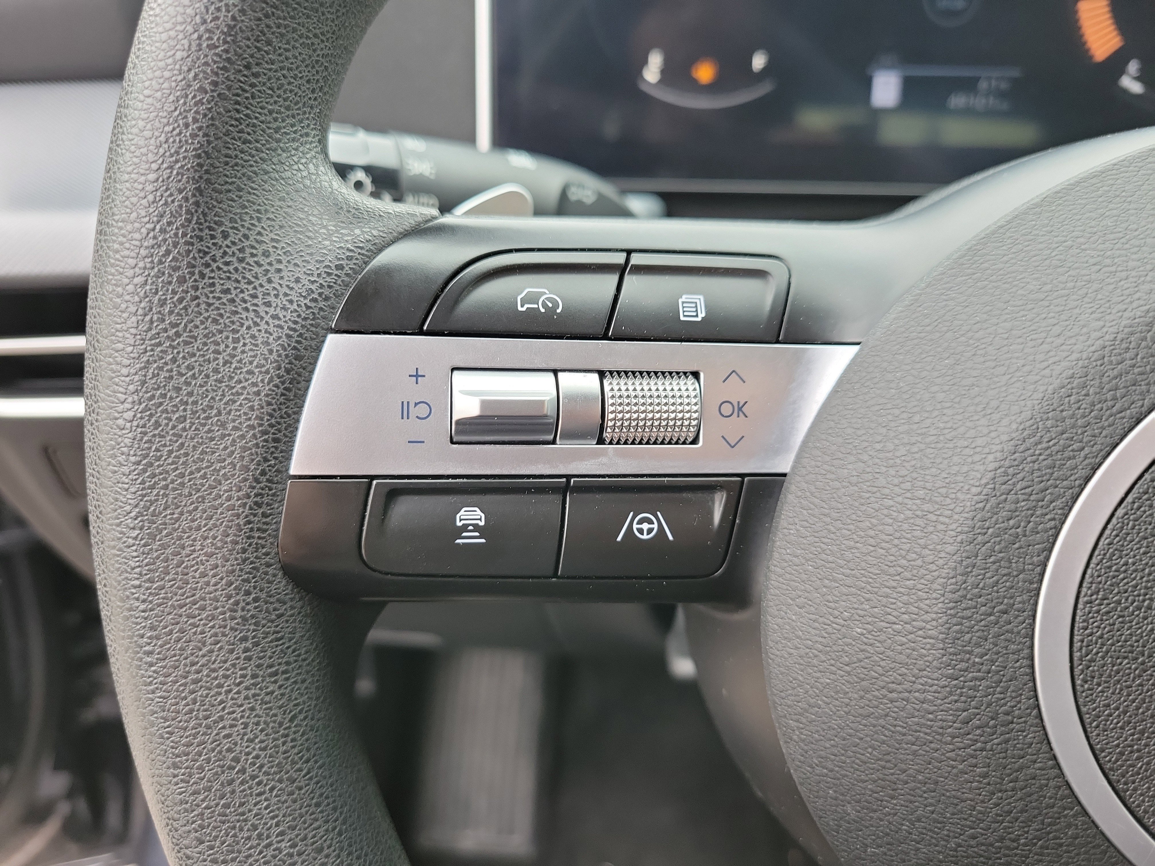 Used 2024 Hyundai Sonata SEL FWD image 21