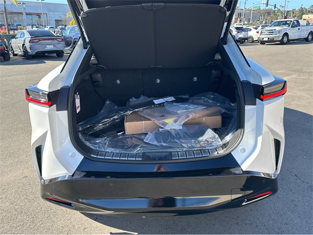 Used 2026 Lexus RZ 350e 2WD w/ Accessory Package (2T) image 18