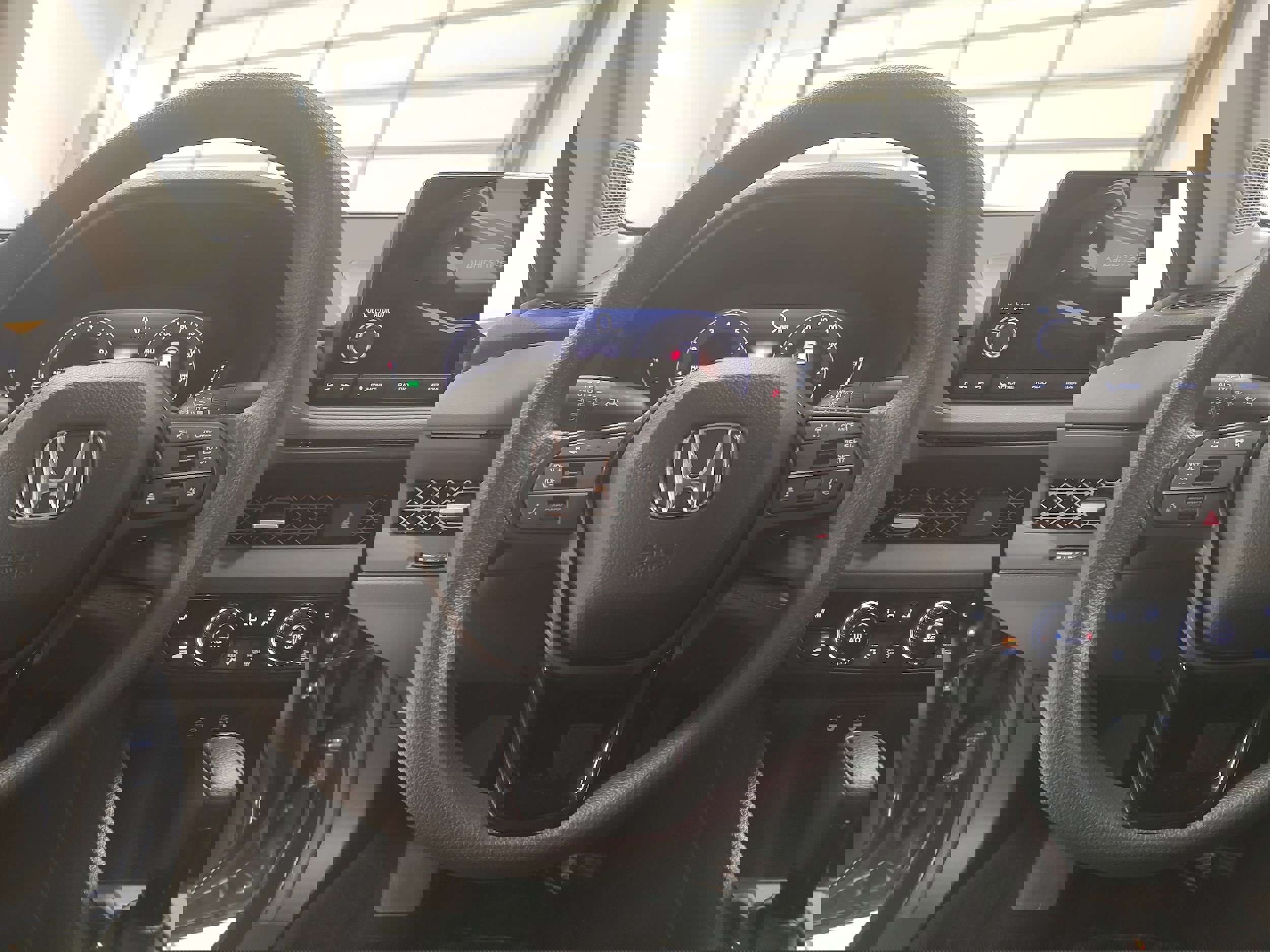 Used 2025 Honda Accord SE image 5