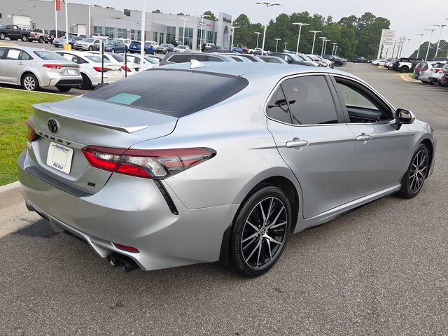 Used 2024 Toyota Camry SE FWD image 13