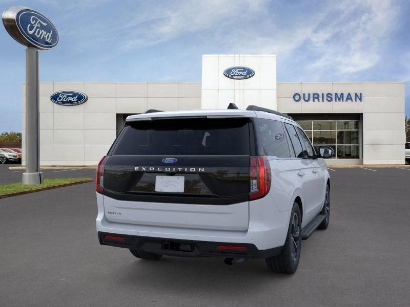 New 2026 Ford Expedition Active image 7