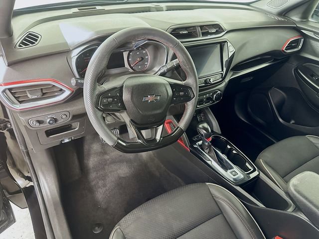Used 2023 Chevrolet TrailBlazer RS w/ Convenience Package image 19