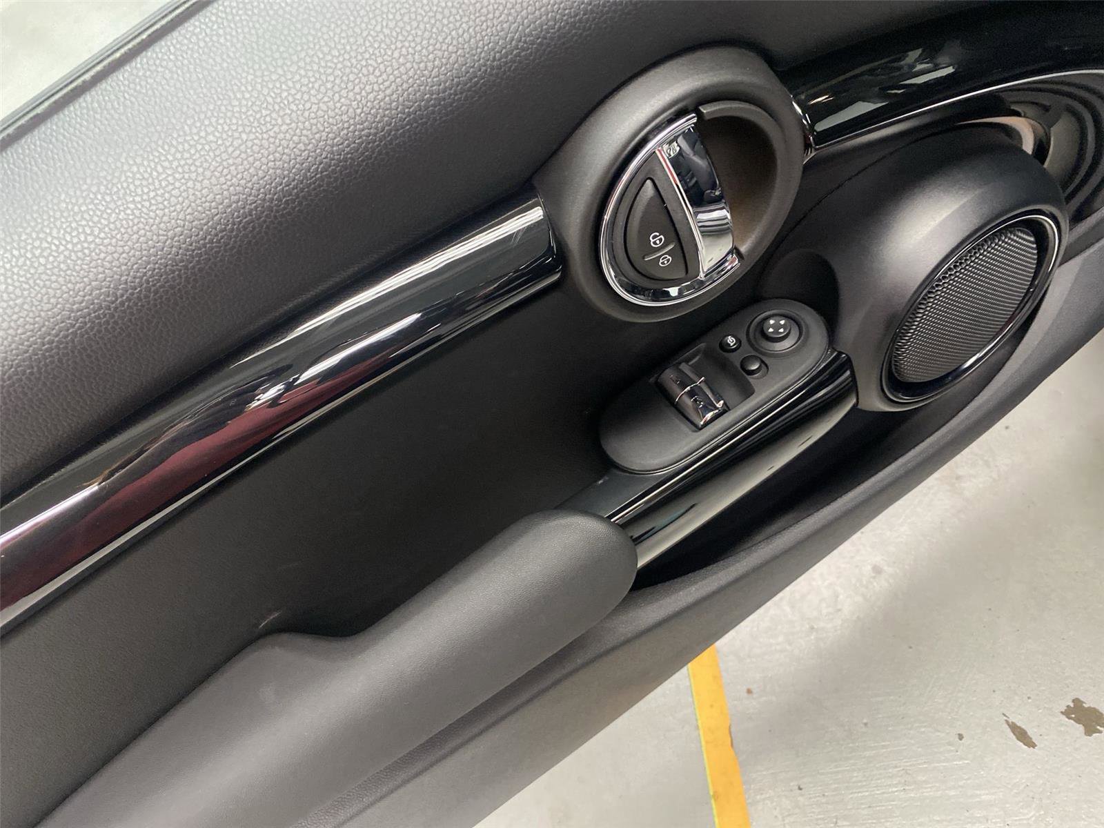 Certified 2024 MINI Cooper S FWD image 19
