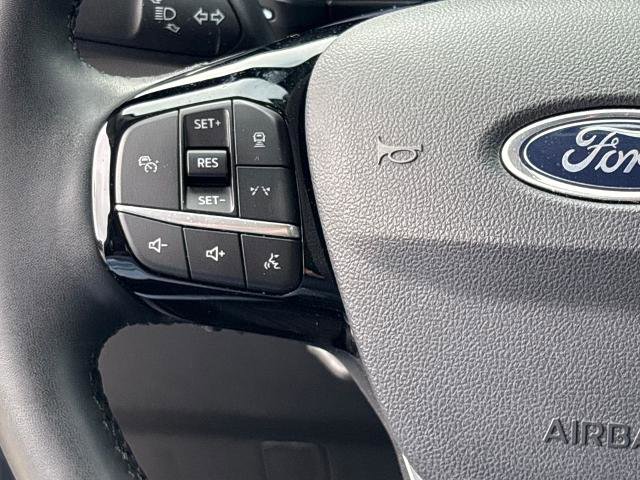 Certified 2024 Ford Escape Platinum w/ Premium Technology Package image 15