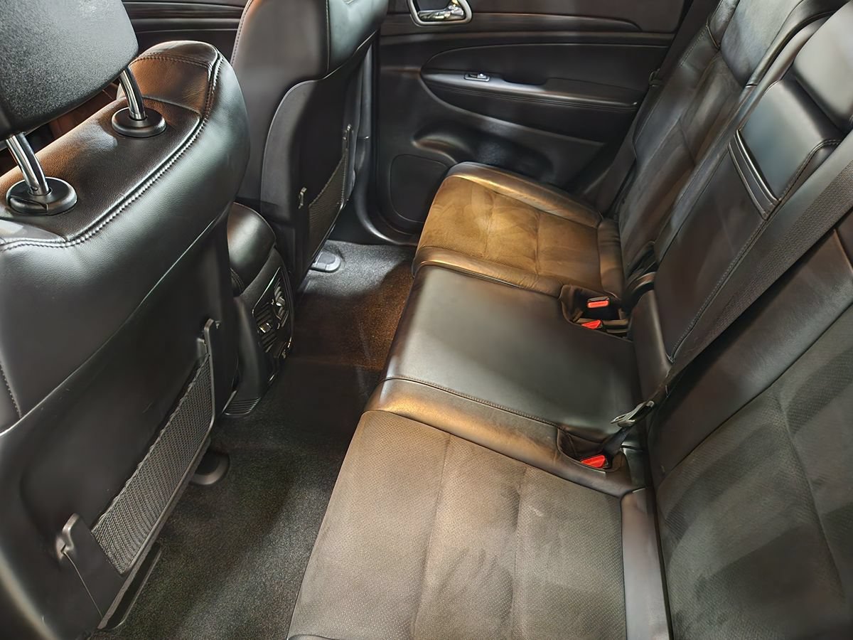 Used 2022 Jeep Grand Cherokee Laredo X AWD/4WD image 51