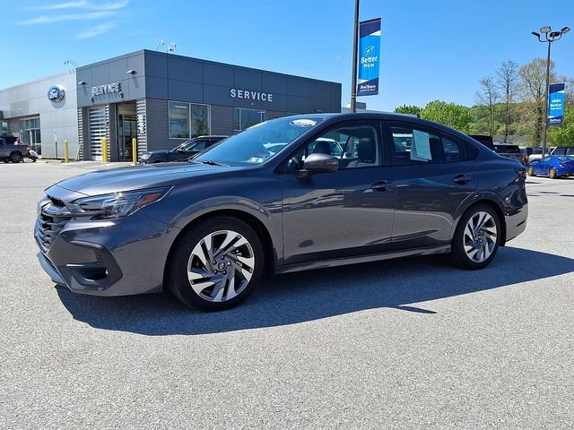 Used 2025 Subaru Legacy Limited AWD/4WD image 5