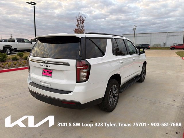 Used 2022 Chevrolet Tahoe Z71 w/ Luxury Package AWD/4WD image 12
