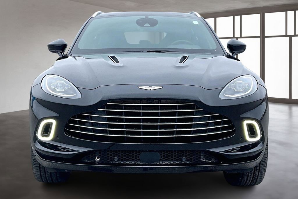 Used 2021 Aston Martin DBX image 3