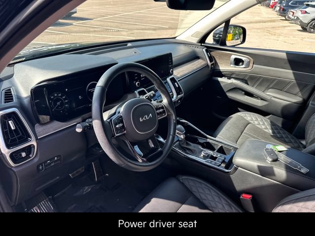 Certified 2023 Kia Sorento SX Prestige AWD/4WD image 13