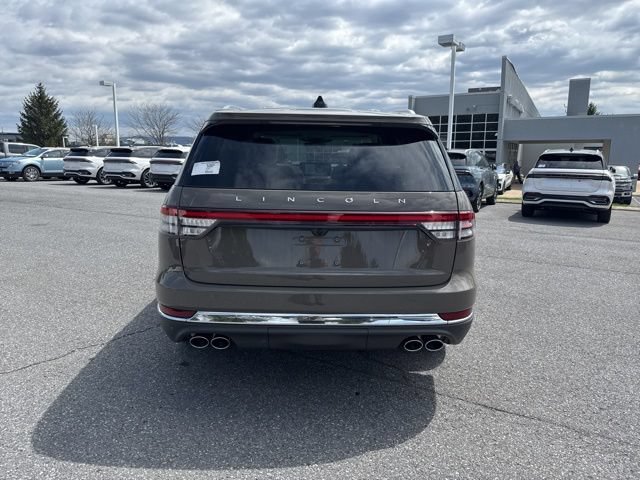 New 2026 Lincoln Aviator Reserve AWD/4WD image 4