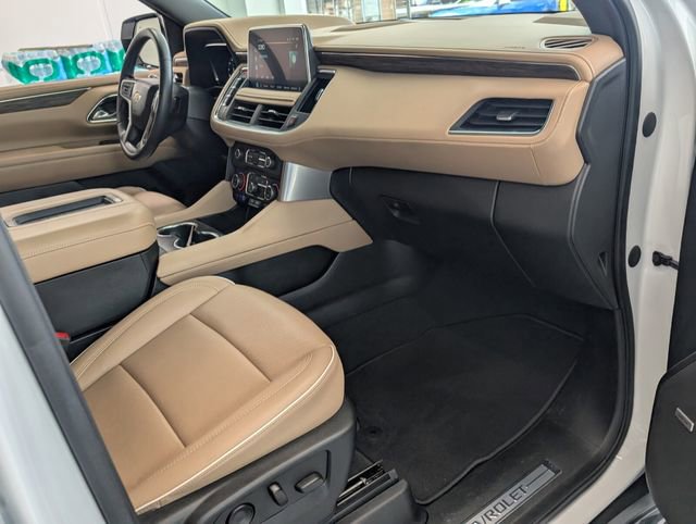 Used 2023 Chevrolet Tahoe Premier AWD/4WD image 15