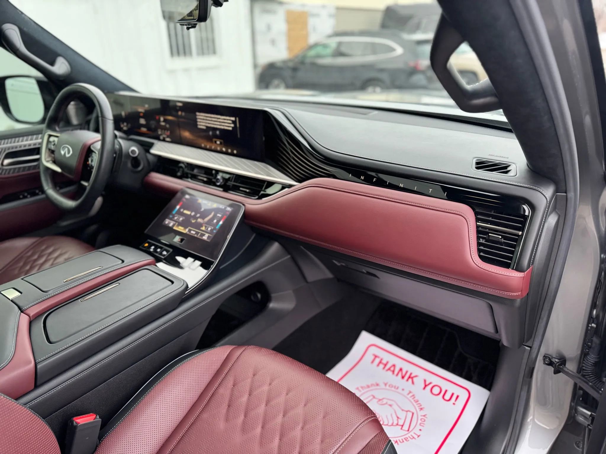 Used 2025 INFINITI QX80 Autograph image 44