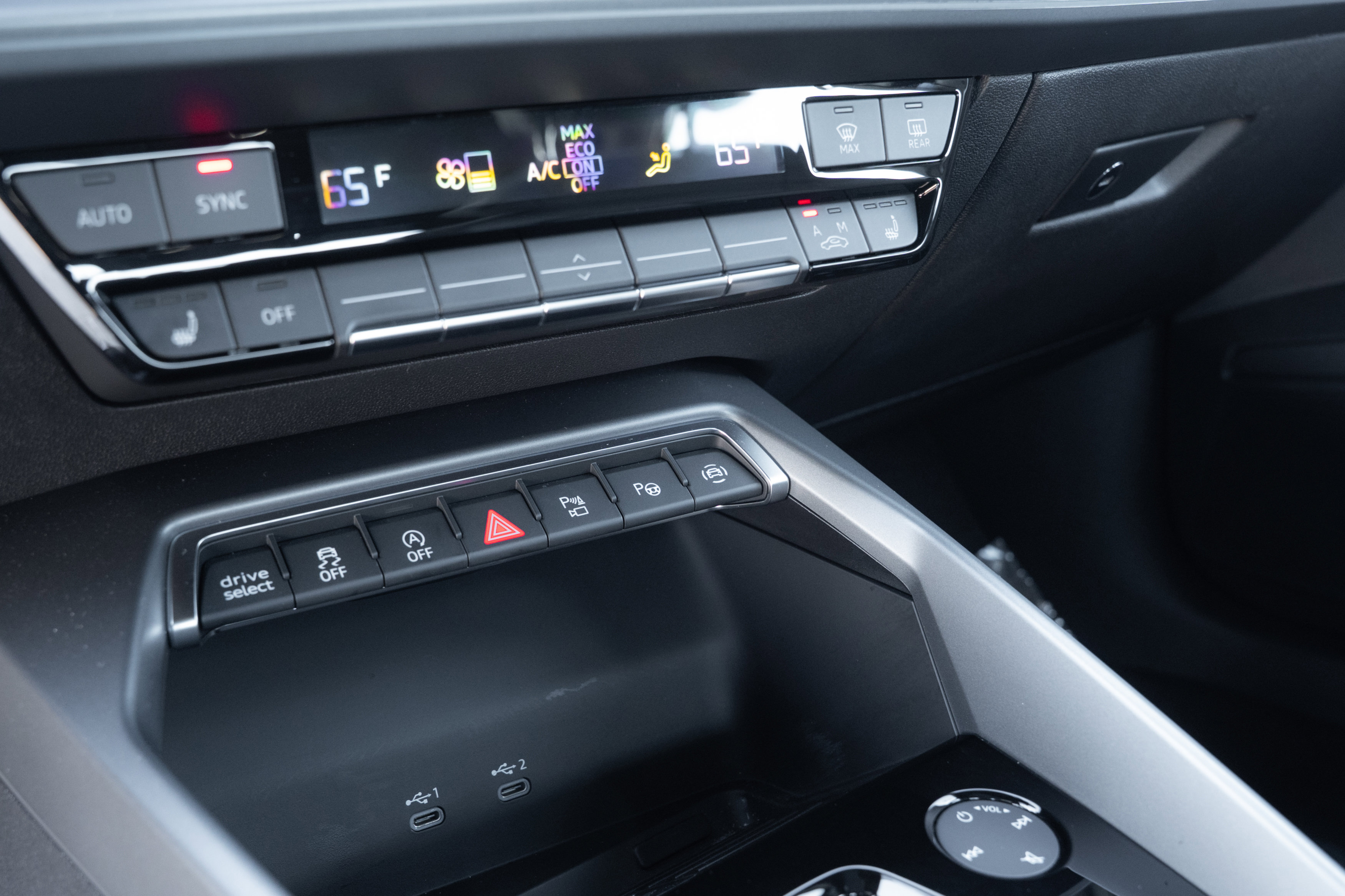 Certified 2025 Audi A3 2.0T Premium w/ Black Optic Package image 13