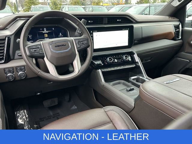 Used 2025 GMC Sierra 2500 Denali w/ Technology Package image 2