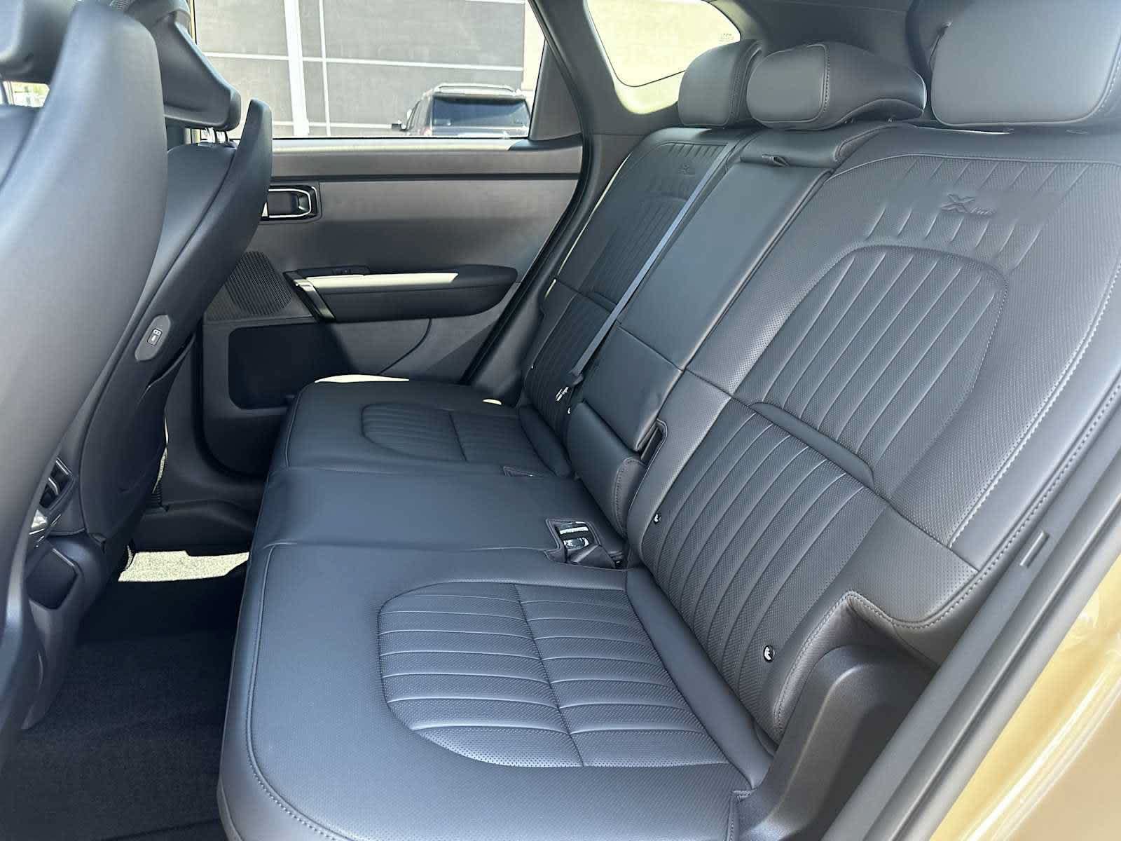 New 2027 Kia Seltos X-Line S w/ X-Line S Premium Package AWD/4WD image 14