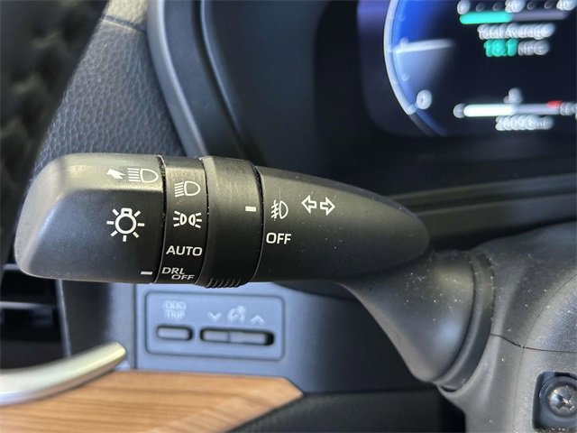 Used 2024 Toyota Grand Highlander AWD image 33