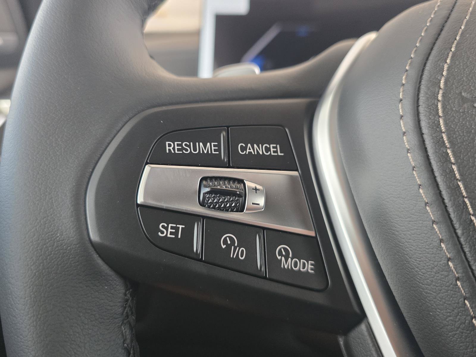 New 2026 BMW X5 xDrive50e w/ Premium Package AWD/4WD image 22