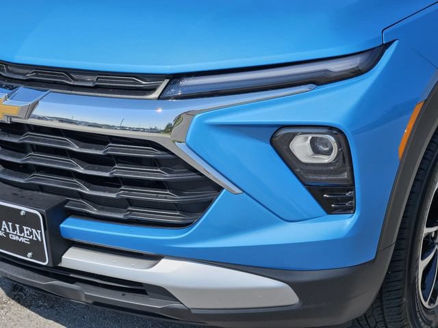 Used 2025 Chevrolet TrailBlazer LT AWD/4WD image 9