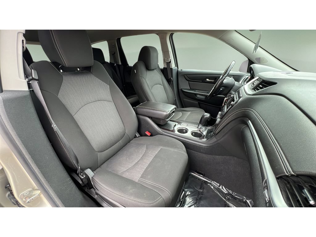 Used 2017 Chevrolet Traverse LT AWD/4WD image 32